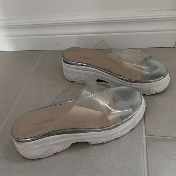 Public Desire Slides - Picture 3 of 3